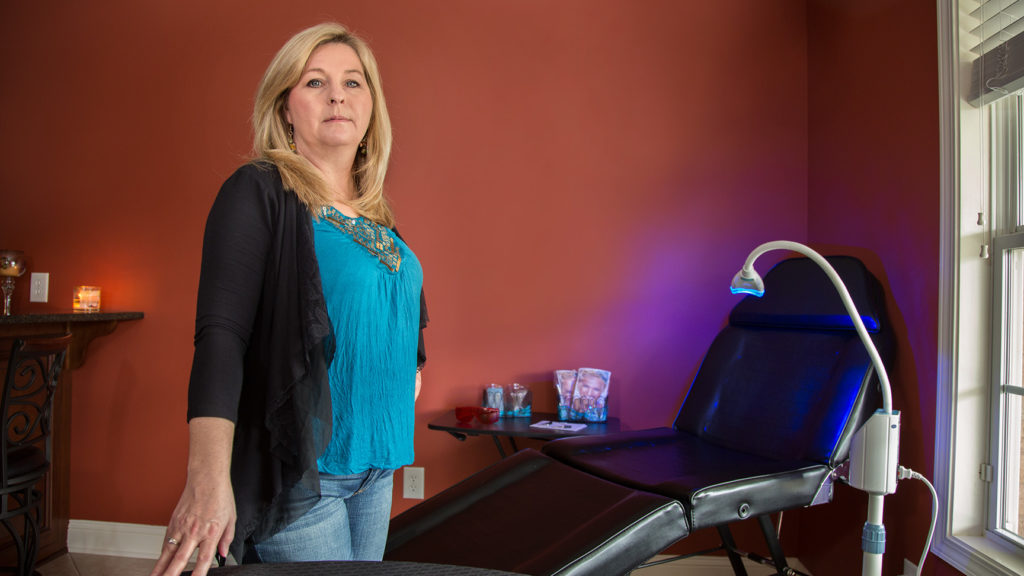 Teeth-Whitening Entrepreneur Challenges Dentists’ Monopoly in Georgia