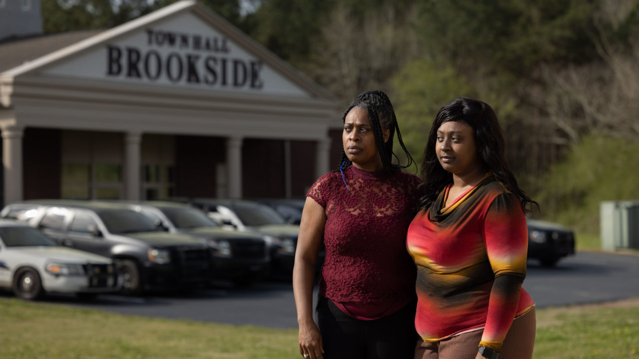 Chekeithia and her daughter Alexis were abused by Brookside police during a traffic stop.