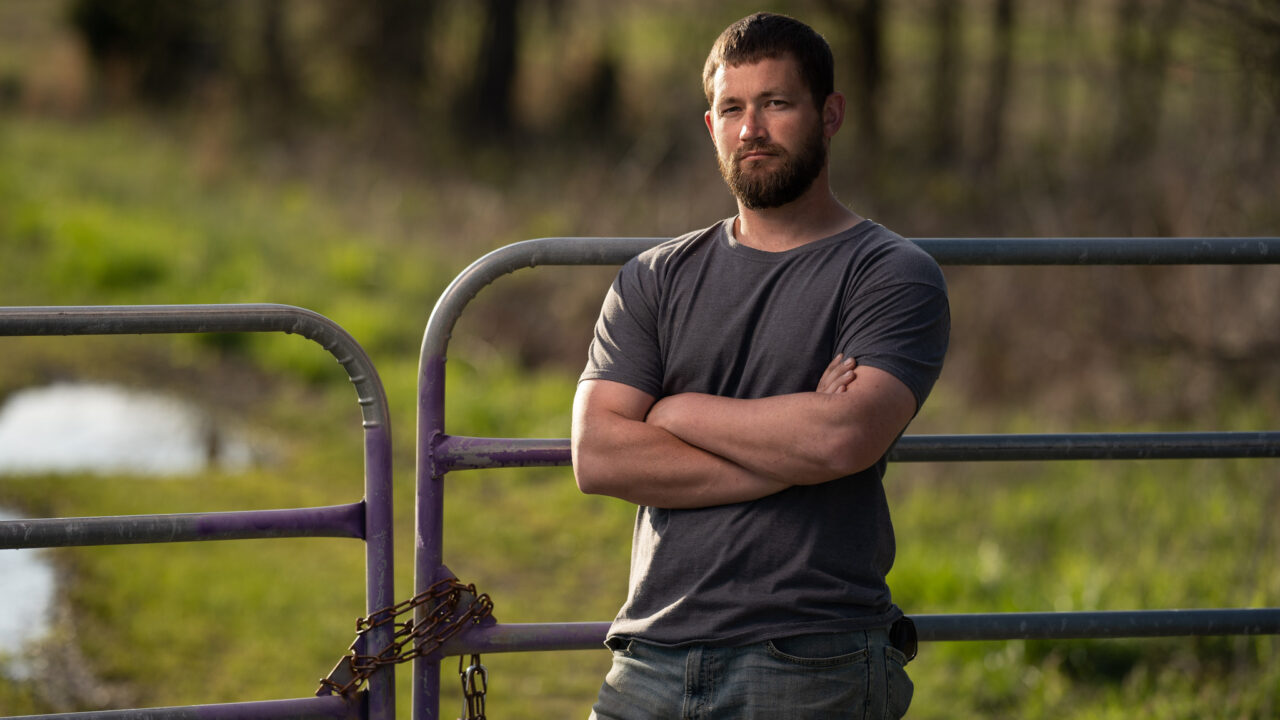 Hunter Hollingsworth and Terry Rainwaters of Camden, TN, on Tuesday, March 31, 2020. (Photography by Nathan Morgan for the Institute of Justice)